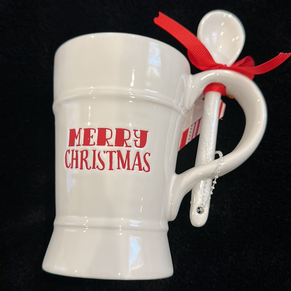 Brand new Merry Christmas Mug